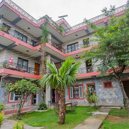 Hotel Glory Garden Pokhara Exterior photo