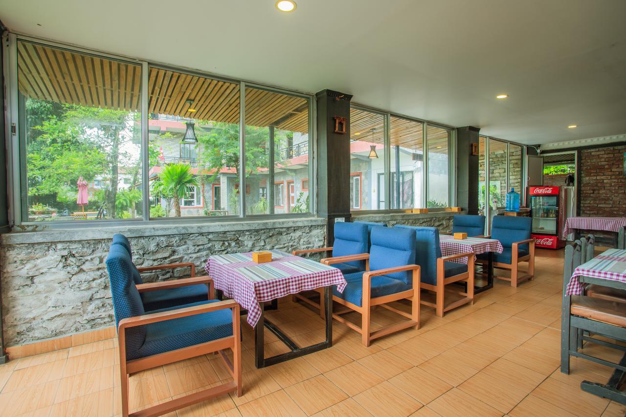 Hotel Glory Garden Pokhara Exterior photo