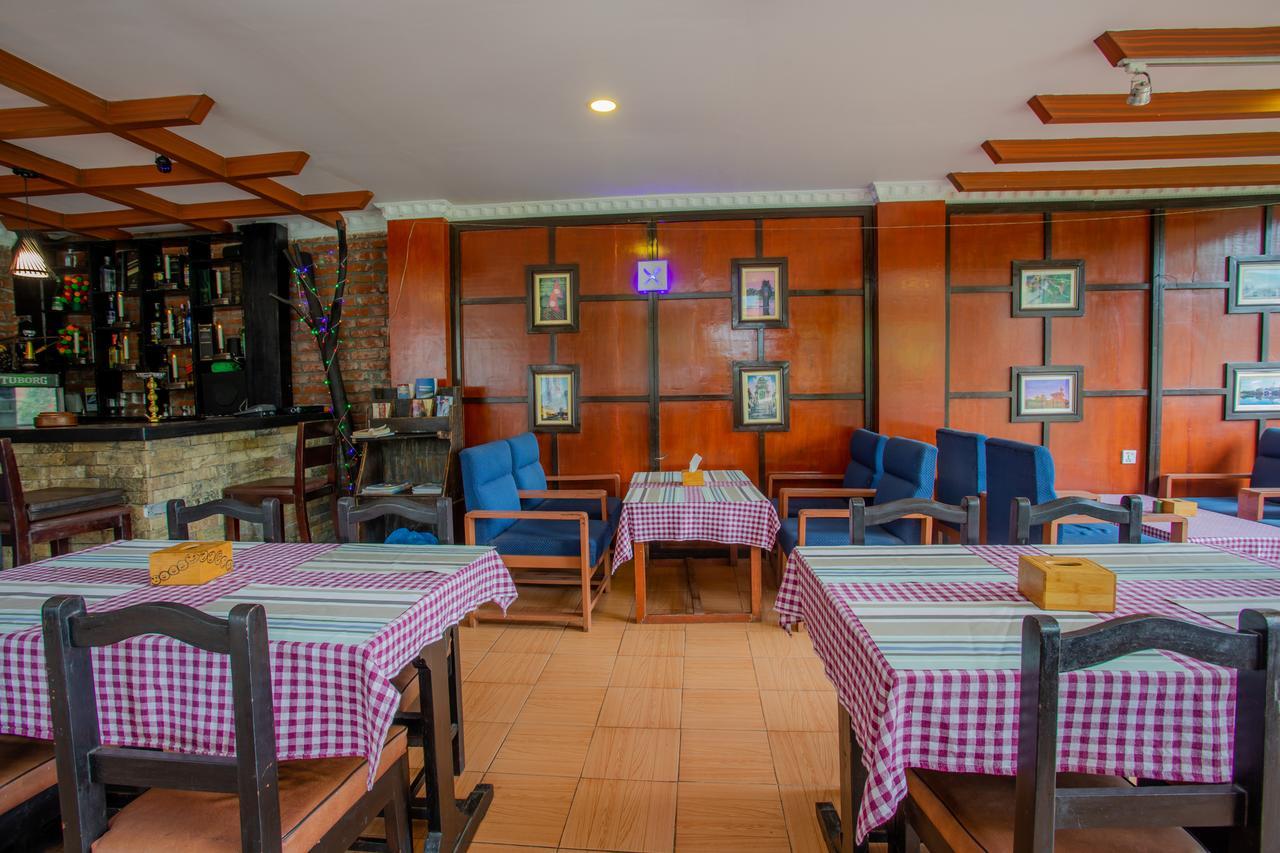 Hotel Glory Garden Pokhara Exterior photo